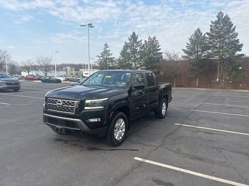 Certified 2023 Nissan Frontier SV w/ SV Premium Package image 5