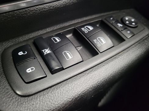 Used 2022 RAM 1500 Big Horn image 27