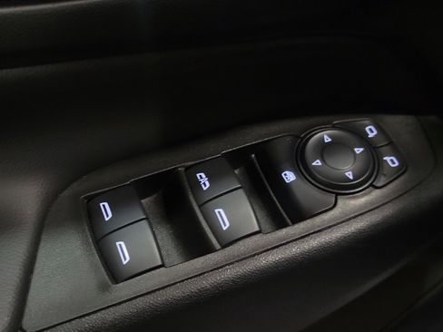 Used 2023 Chevrolet Equinox LT image 27