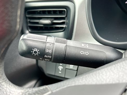 Used 2023 Kia Rio LX FWD image 18