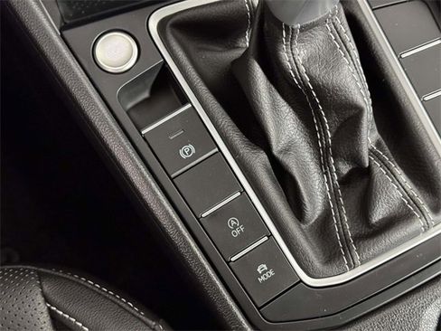 Used 2024 Volkswagen Jetta SEL image 29