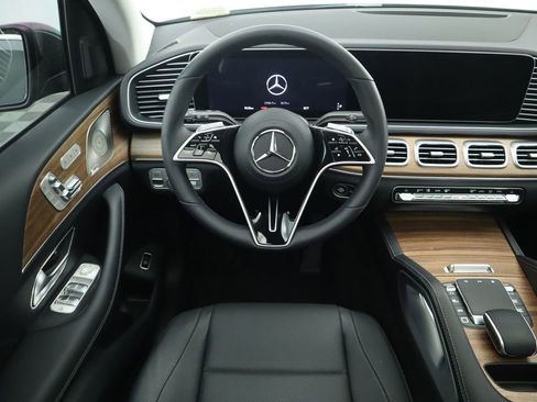 Certified 2025 Mercedes-Benz GLE 350 4MATIC image 10