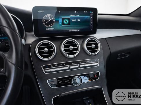 Used 2021 Mercedes-Benz C 300 Sedan image 9
