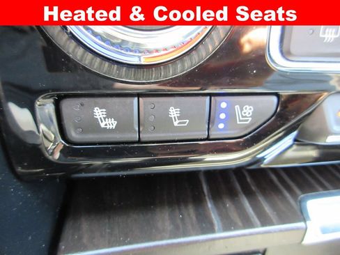 Certified 2022 GMC Yukon Denali AWD/4WD image 21