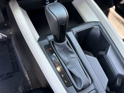 Used 2023 Honda Accord EX image 29