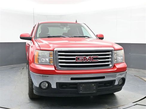 Used 2012 GMC Sierra 1500 SLE w/ All-Terrain Package image 3