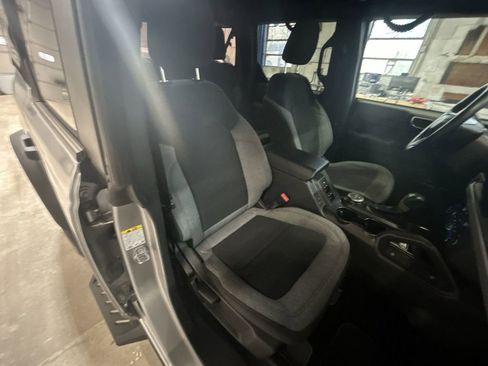 Used 2022 Ford Bronco Big Bend AWD/4WD image 24