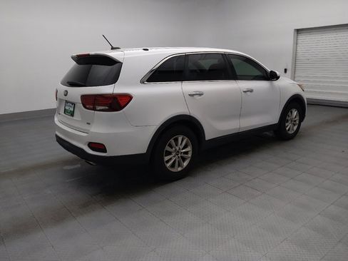 Used 2019 Kia Sorento FWD image 10