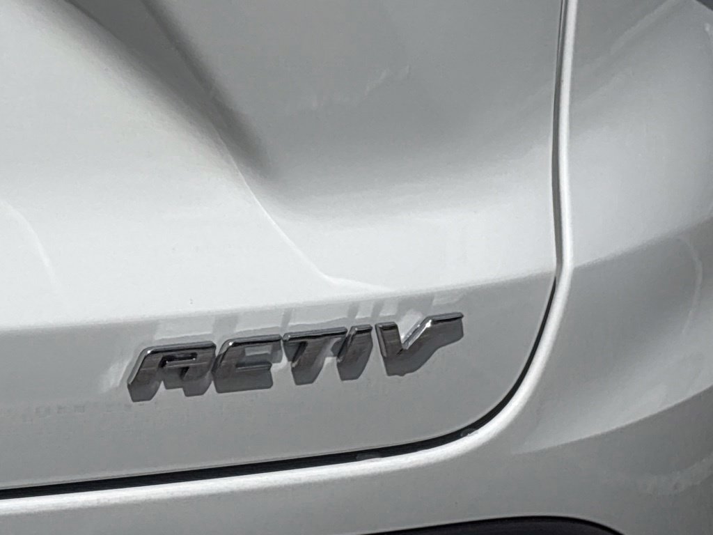 New 2026 Chevrolet Trax ACTIV w/ Sunroof Package FWD image 37