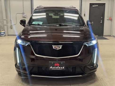 Used 2020 Cadillac XT6 Sport AWD/4WD image 2