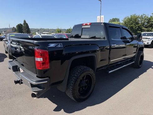 Used 2017 GMC Sierra 3500 SLT w/ Driver Alert Package AWD/4WD image 8