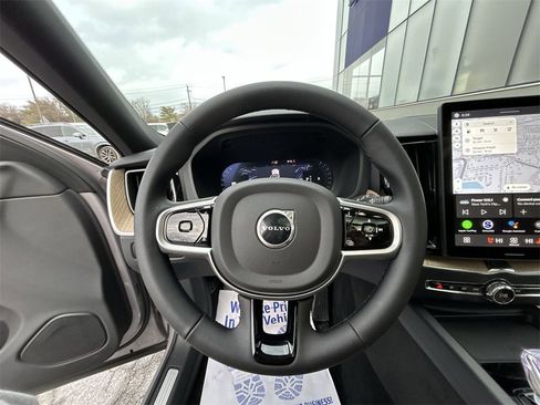 New 2026 Volvo XC60 B5 Plus w/ Climate Package image 18