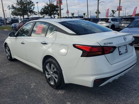 Certified 2023 Nissan Altima 2.5 S image 5