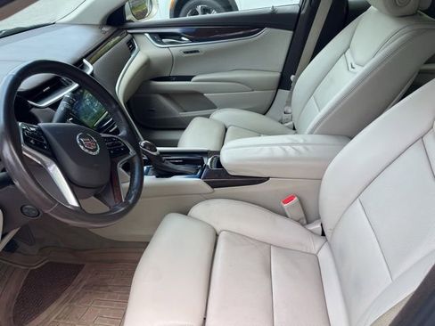 Used 2014 Cadillac XTS Luxury w/ Driver Awareness Package FWD image 3