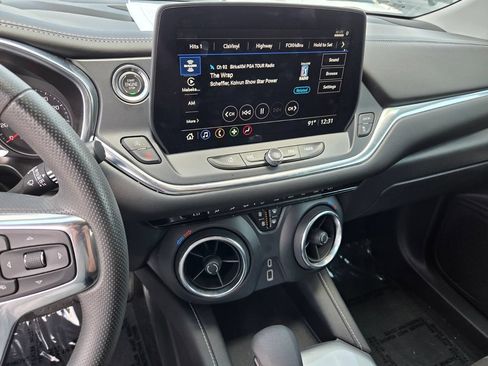 Used 2023 Chevrolet Blazer LT FWD image 23