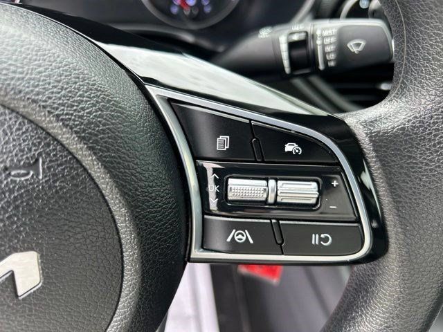Used 2023 Kia Forte LXS FWD image 17