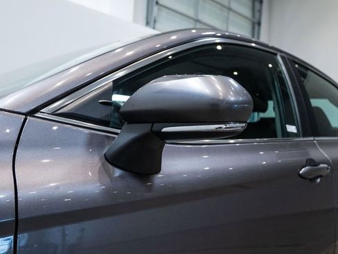 Certified 2023 Toyota Camry SE image 9