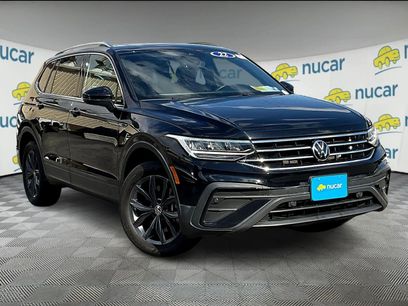 Certified 2022 Volkswagen Tiguan SE w/ Panoramic Sunroof Package
