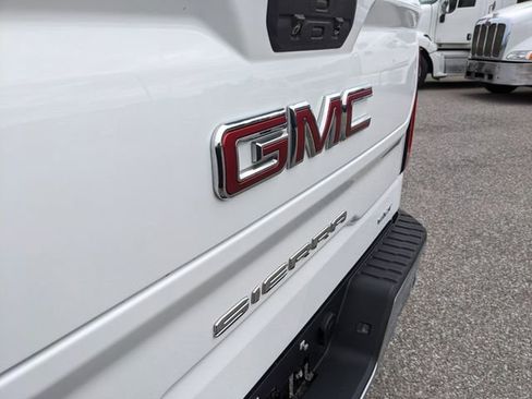 Used 2020 GMC Sierra 1500 SLT w/ SLT Premium Package image 12