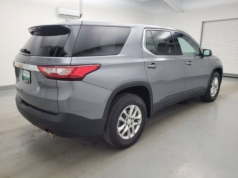 Used 2021 Chevrolet Traverse LS w/ LPO, Floor Liner Package FWD image 10