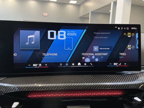 Used 2025 BMW M4 xDrive Competition w/ Executive Package image 26