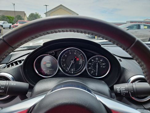 Used 2023 MAZDA MX-5 Miata Grand Touring RWD image 12