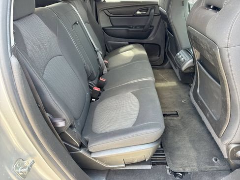 Used 2014 Chevrolet Traverse LT w/ All-Star Edition FWD image 24