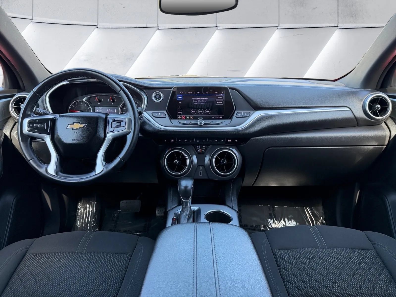 Used 2020 Chevrolet Blazer LT FWD image 12
