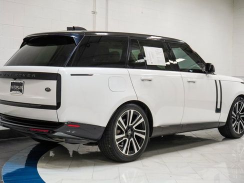 Used 2023 Land Rover Range Rover SE AWD/4WD image 6
