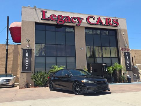 Used 2022 Honda Civic Sport image 2