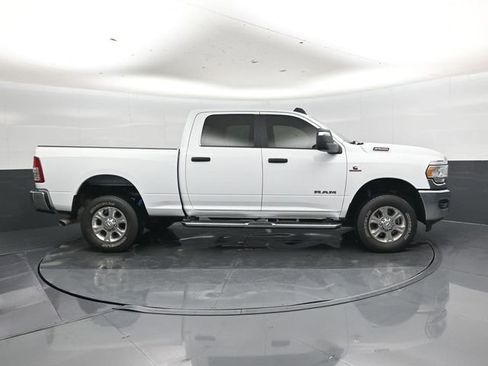 Used 2024 RAM 2500 Big Horn w/ Off Road Package AWD/4WD image 2