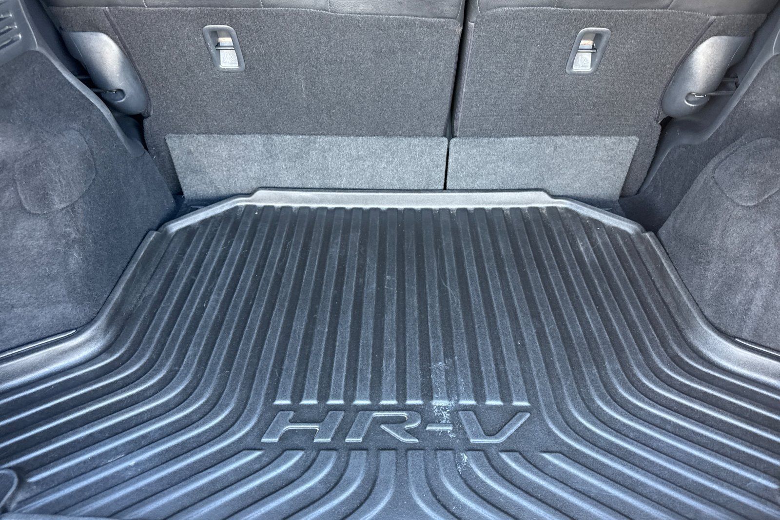 Used 2022 Honda HR-V EX image 15