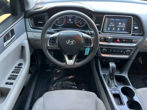 Used 2018 Hyundai Sonata SE image 15