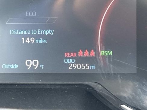 Used 2025 Toyota RAV4 XLE AWD/4WD image 29
