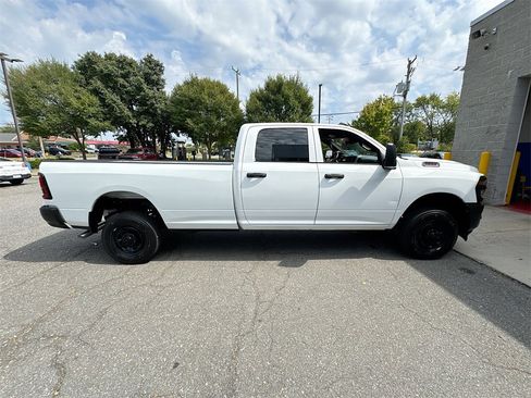 Used 2025 RAM 2500 Tradesman image 8
