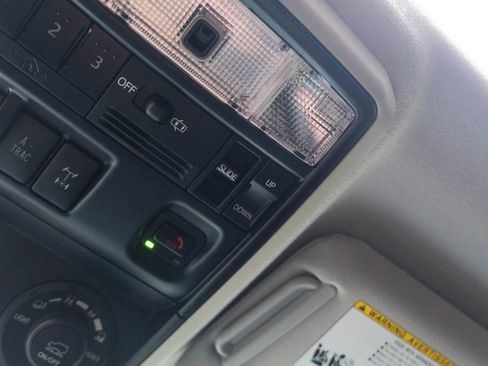 Used 2020 Toyota 4Runner TRD Off-Road Premium w/ Moonroof Package image 40