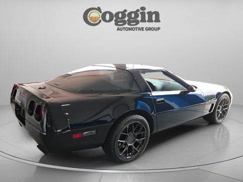 Used 1996 Chevrolet Corvette Coupe image 5