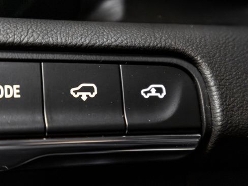 Used 2022 Cadillac Escalade Sport w/ Touring Package AWD/4WD image 56