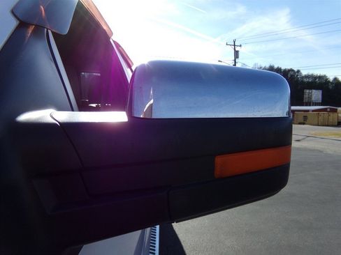 Used 2011 Ford F150 Lariat w/ Lariat Chrome Pkg image 23