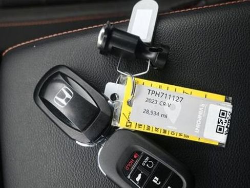 Used 2023 Honda CR-V Sport image 10