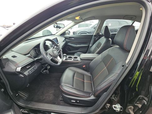 Used 2020 Nissan Altima 2.5 SR FWD image 7