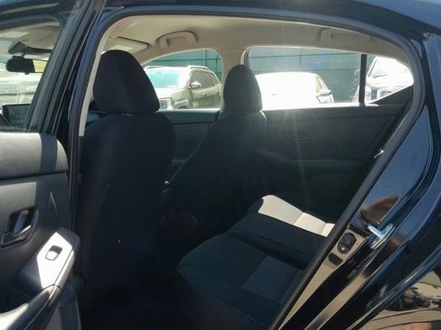 Used 2024 Nissan Sentra SV image 30