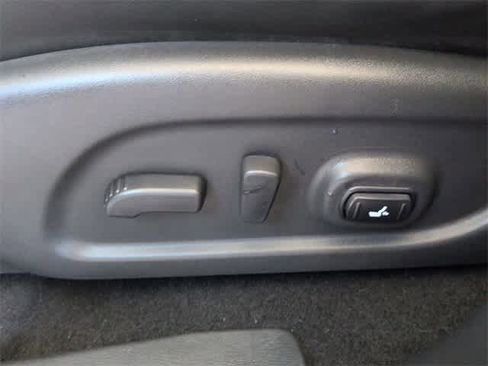 Used 2013 INFINITI JX35 w/ Premium Pkg image 18