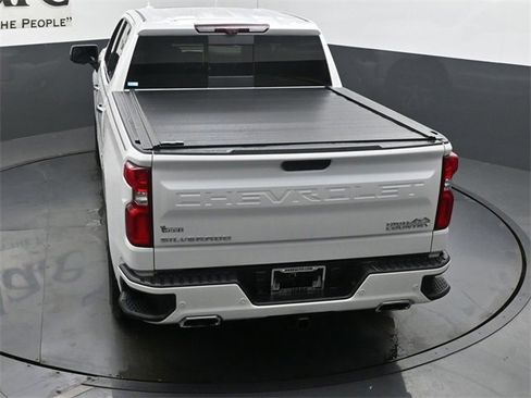 Used 2020 Chevrolet Silverado 1500 High Country w/ Technology Package image 56