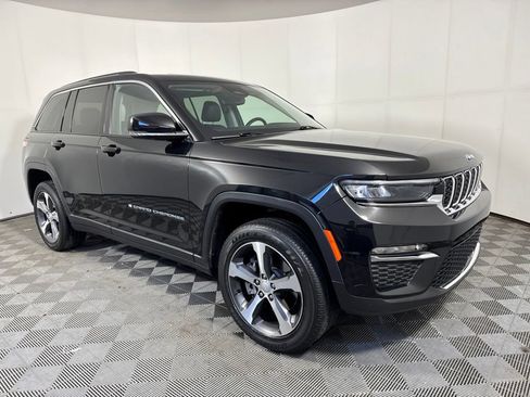 Used 2022 Jeep Grand Cherokee Limited 4xe AWD/4WD image 10