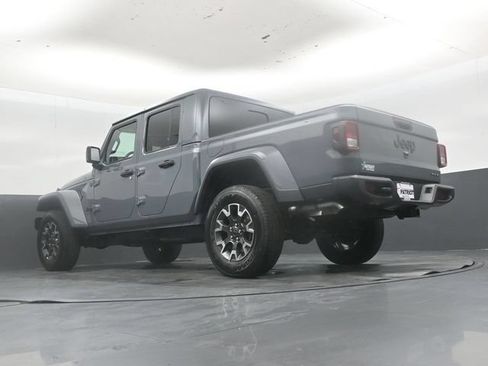 New 2026 Jeep Gladiator Sport AWD/4WD image 42