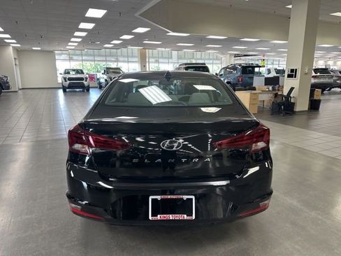 Used 2020 Hyundai Elantra Value Edition FWD image 6