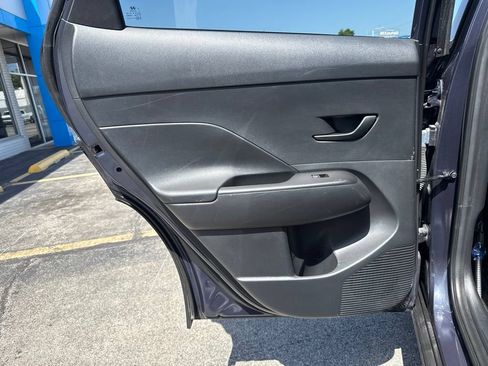 Used 2025 Hyundai Kona SEL FWD image 19