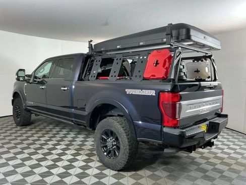 Used 2022 Ford F350 Platinum w/ Tremor Off-Road Package AWD/4WD image 4