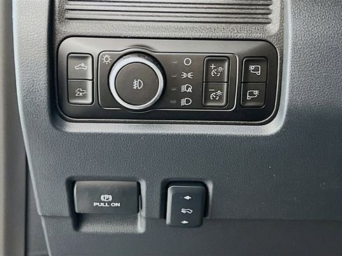 New 2026 Ford F350 Lariat w/ Black Appearance Package image 19